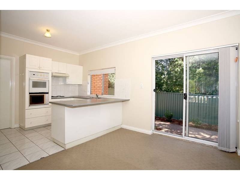 1/9 Robinson Street, Ryde NSW 2112