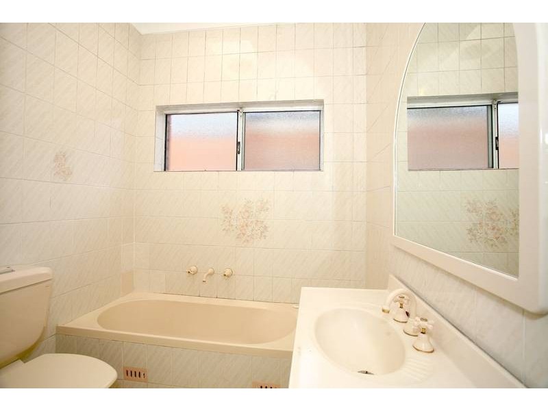 1/9 Robinson Street, Ryde NSW 2112