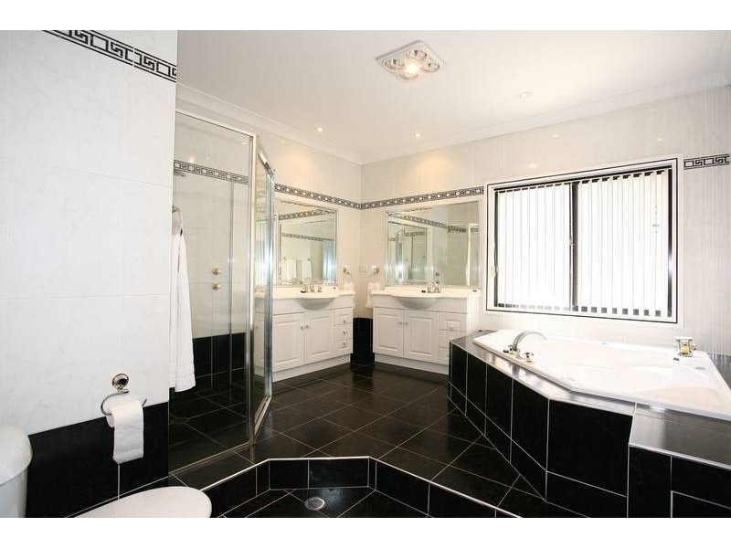 60 Lane Cove Road, Ryde NSW 2112