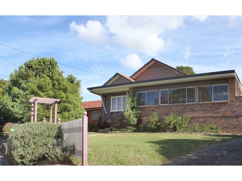 84 North Road, Denistone East NSW 2112