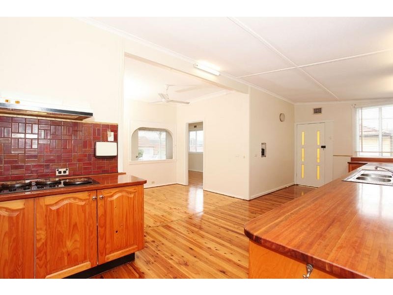 28 Warwick Street, North Ryde NSW 2113