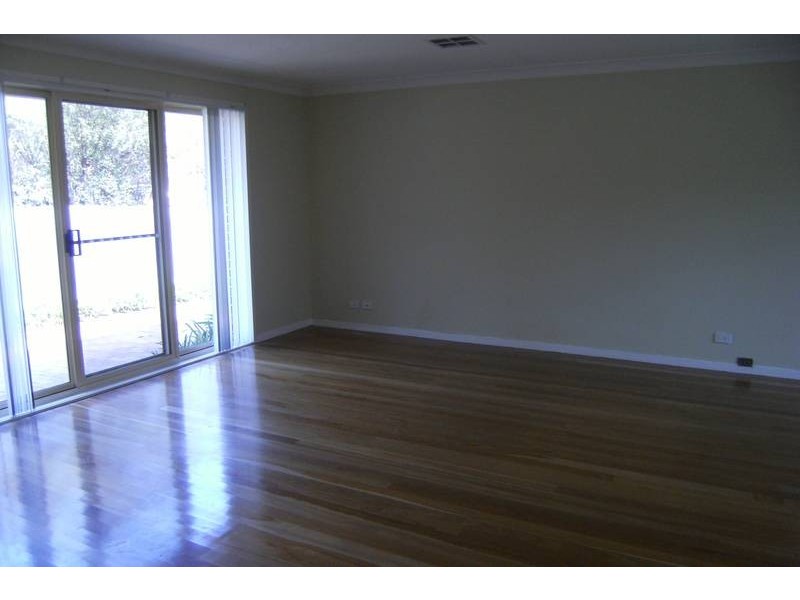 22B Llewellyn Street, Rhodes NSW 2138