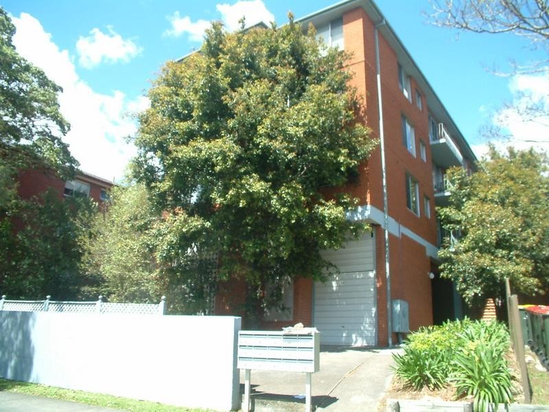 11/10 Curzon Street, Ryde NSW 2112