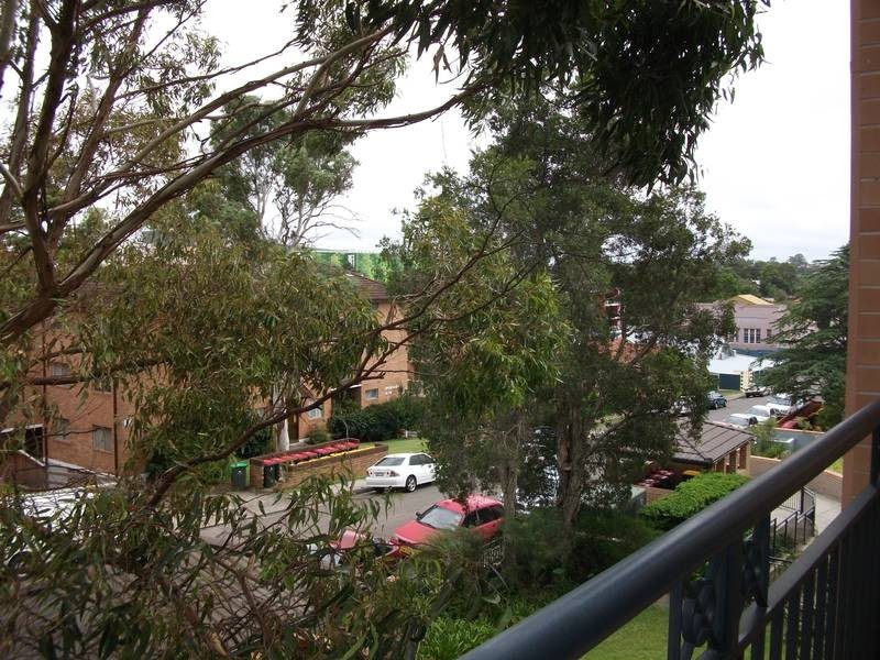 32/8-16 William Street, Ryde NSW 2112