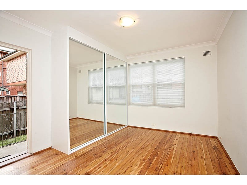 3/3 Queensborough Road, Croydon Park NSW 2133