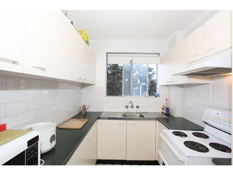 4/2 Hatton Stret, Ryde NSW 2112