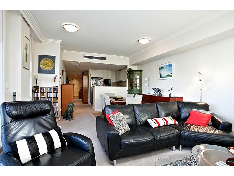 28/7 BAY DRIVE, Meadowbank NSW 2114