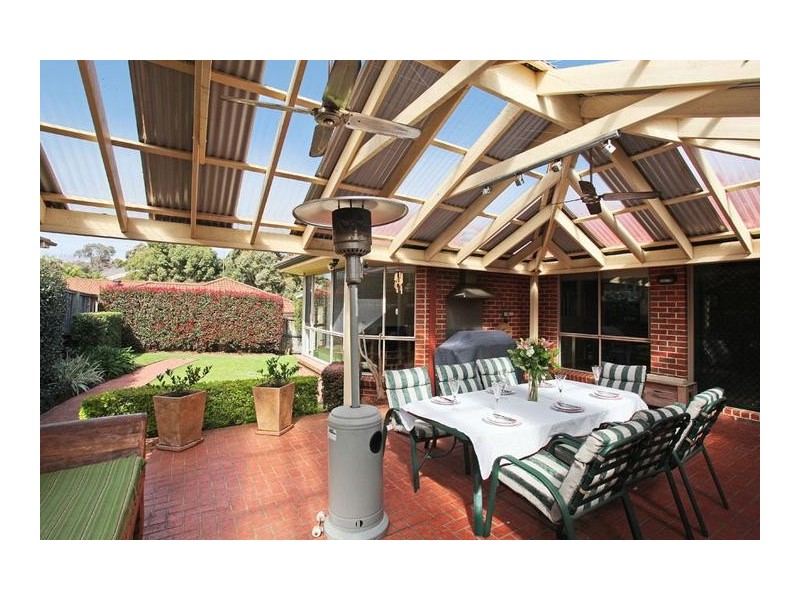 8 Fernview Place, Glenwood NSW 2768