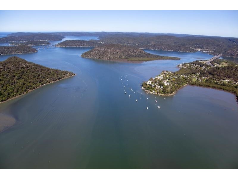 99 Point Road, Mooney Mooney NSW 2083