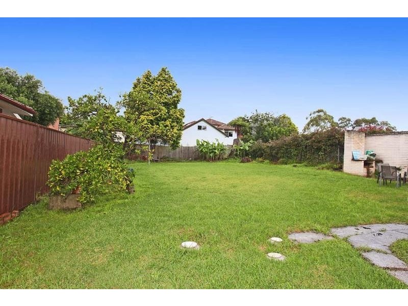 35 Heath Street, Ryde NSW 2112