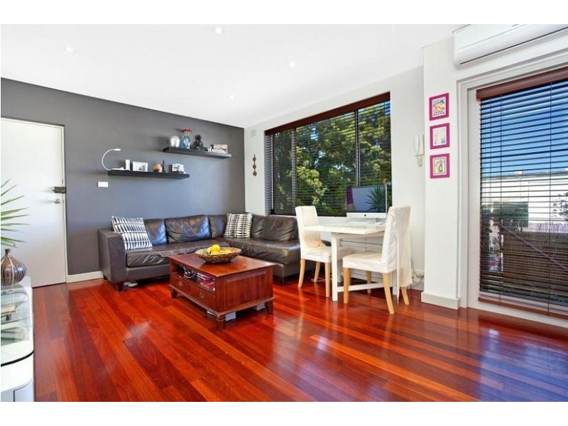 2/20 Blaxland Road (Facing Hatton St), Ryde NSW 2112