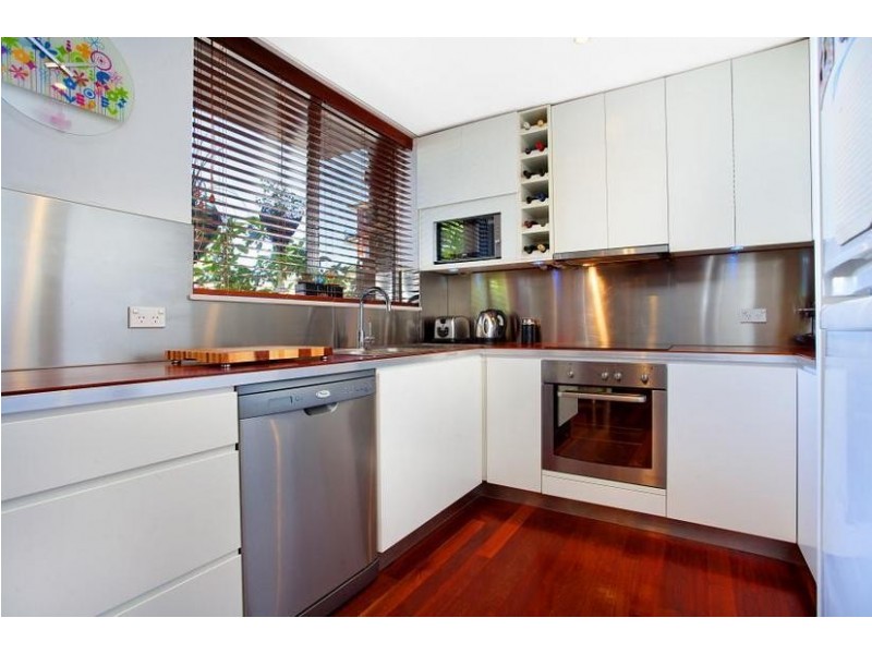 2/20 Blaxland Road (Facing Hatton St), Ryde NSW 2112