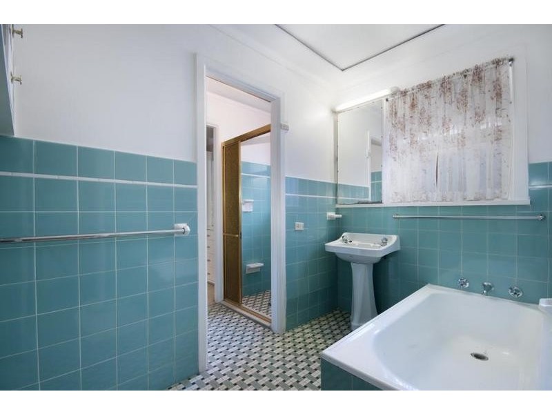 15 Bluett Avenue, East Ryde NSW 2113