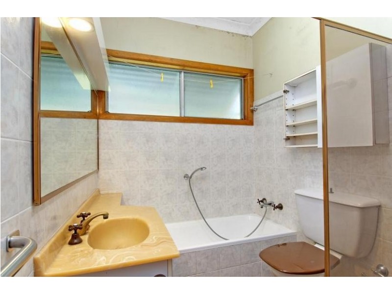 4 Toni Crescent, Ryde NSW 2112