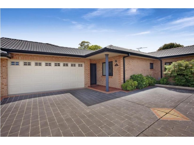 2/121-123 Quarry Road, Ryde NSW 2112