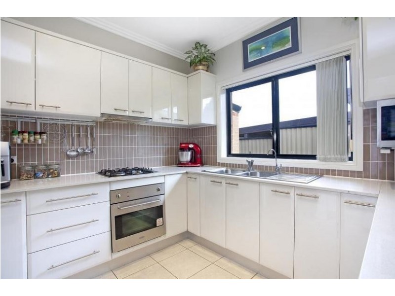 2/121-123 Quarry Road, Ryde NSW 2112