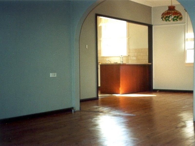 10 Sinfield Street, Ermington NSW 2115