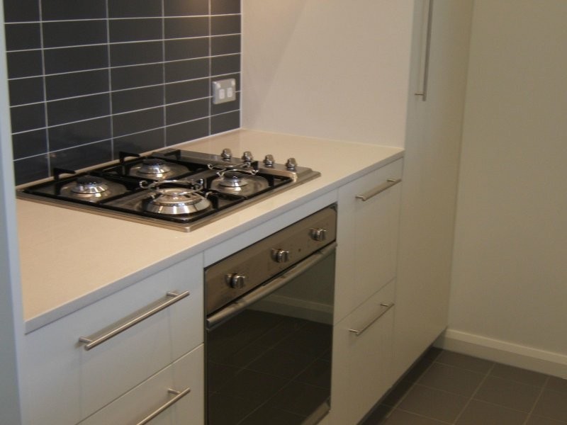 10 Shoreline Drive, Rhodes NSW 2138