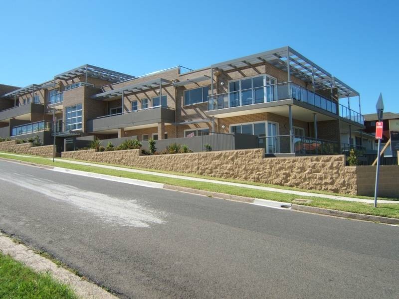 7 Cowell Street, Ryde NSW 2112