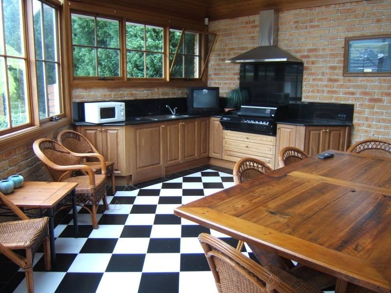 12 Hampshire Avenue, West Pennant Hills NSW 2125