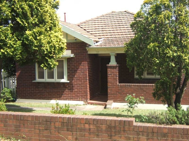 33 Addington Avenue, Ryde NSW 2112