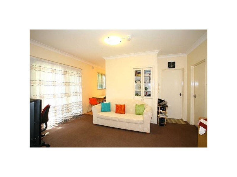 6/15 Devlin Street – (Cnr Church Lane) NO ACCESS DEVLIN ST, Ryde NSW 2112