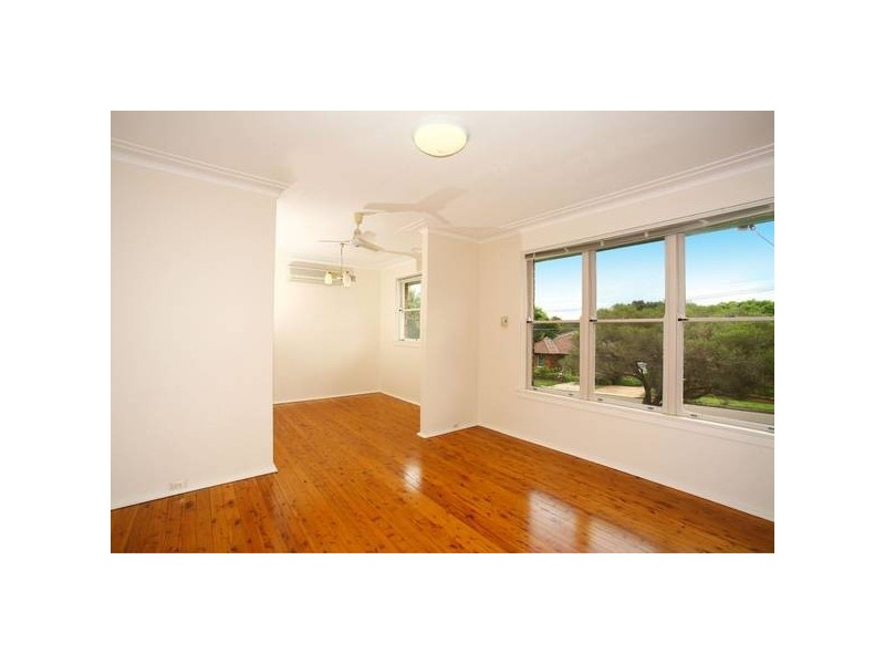 21 Pooley Street, Ryde NSW 2112