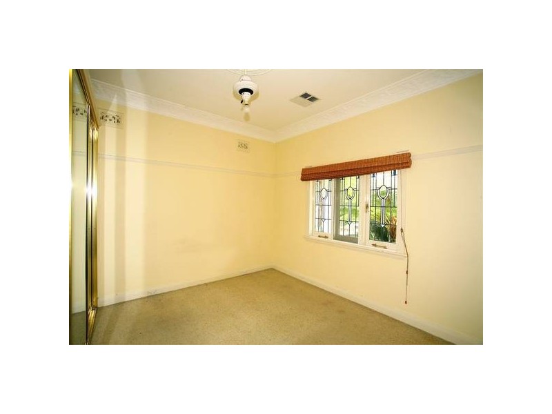 16 Henry Street, Ryde NSW 2112