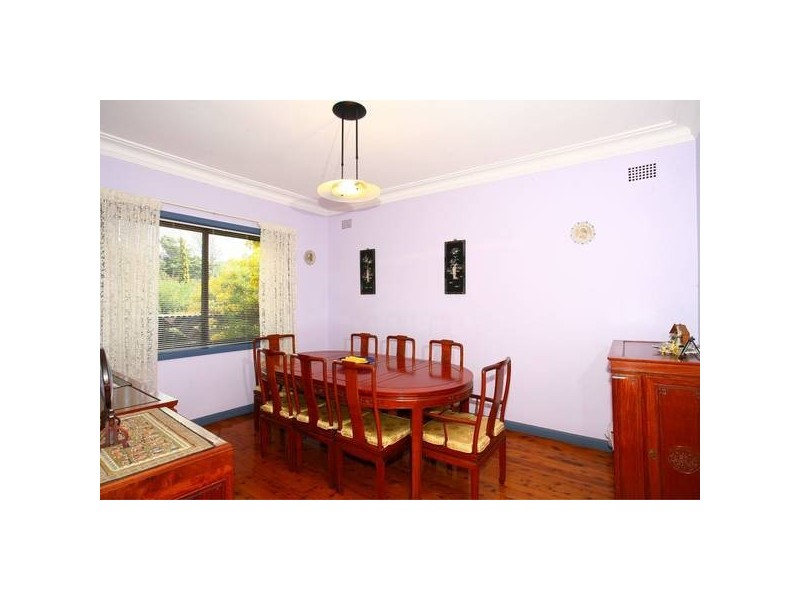 37 Quarry Road (Cnr Pooley St), Ryde NSW 2112