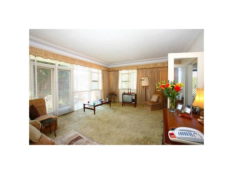 2A Makinson Street, Gladesville NSW 2111