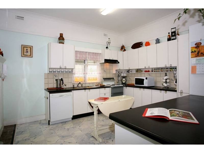 2 Benson Street, West Ryde NSW 2114