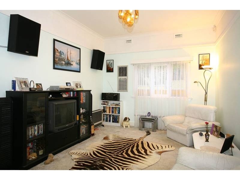 2 Benson Street, West Ryde NSW 2114
