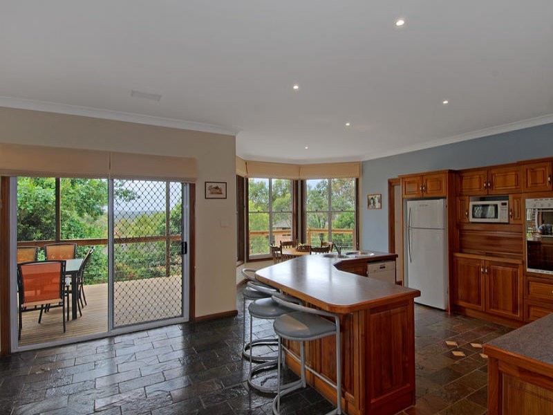 12 Ironbark Crescent, Kiama NSW 2533