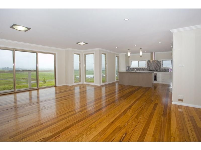 2/11 Mermaid Place, Gerringong NSW 2534