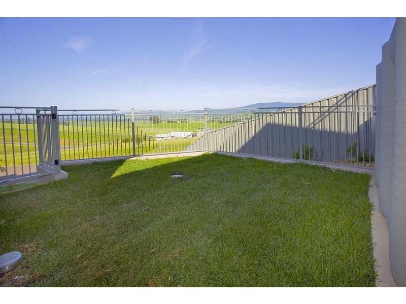 2/11 Mermaid Place, Gerringong NSW 2534