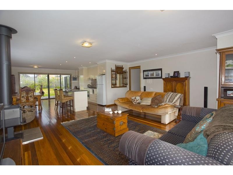 3 Chippewa Road, Gerringong NSW 2534