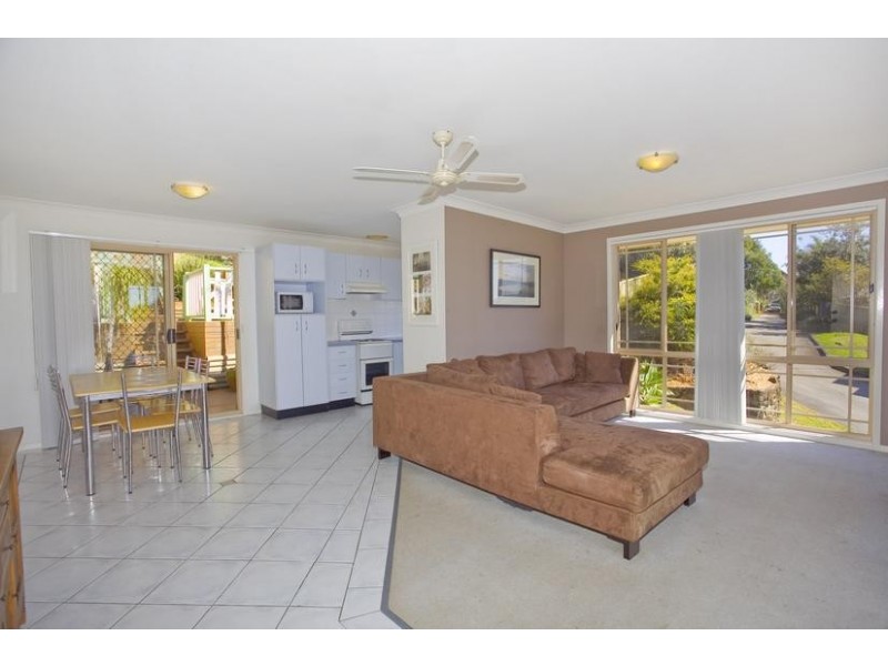 12 Michael Crescent, Kiama Downs NSW 2533