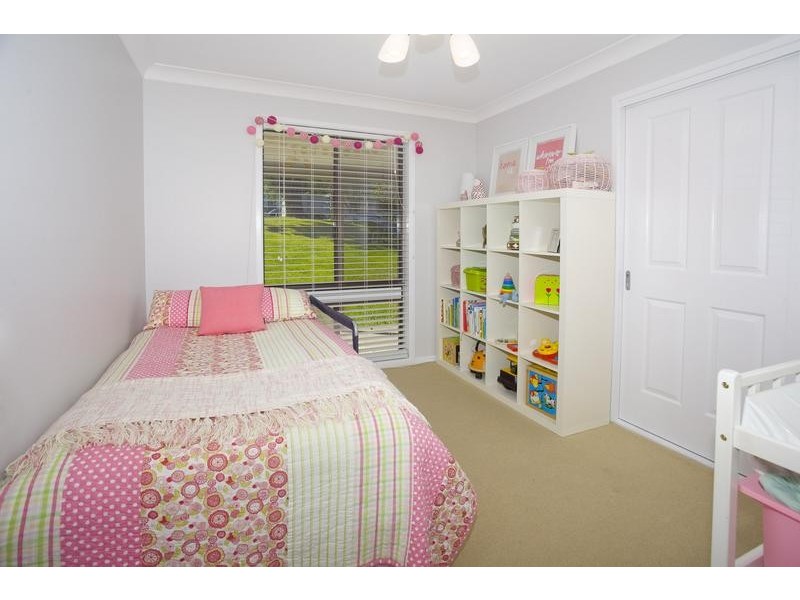 42 Cameron Crescent, Kiama Downs NSW 2533