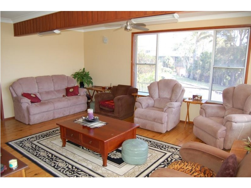 4 Camira Avenue, Gerringong NSW 2534