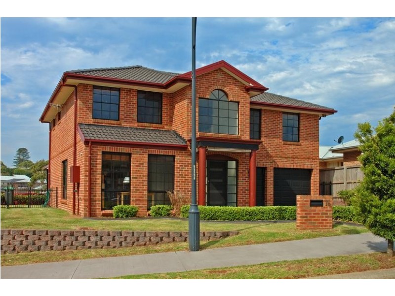 16 Elambra Parade, Gerringong NSW 2534