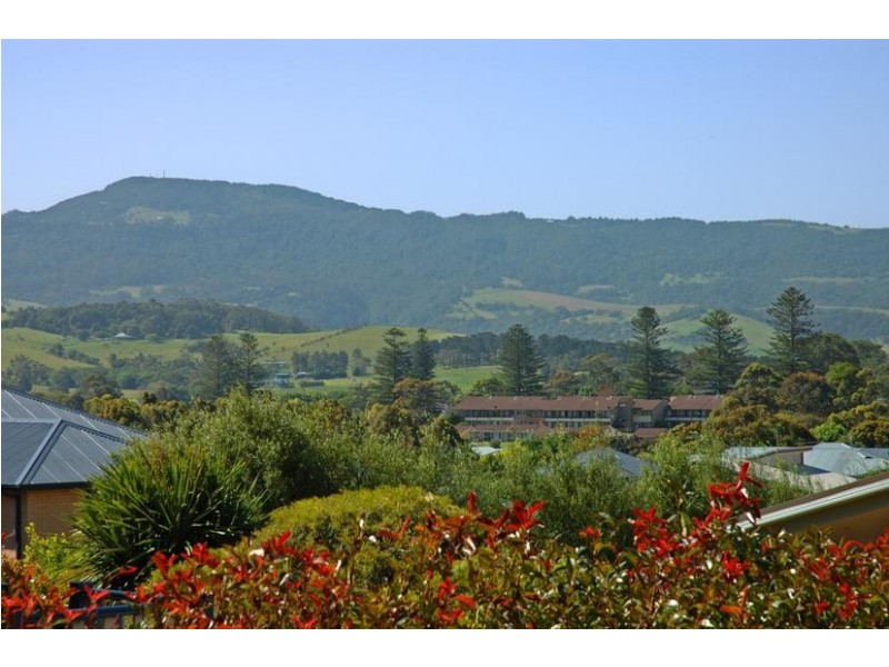 16 Elambra Parade, Gerringong NSW 2534