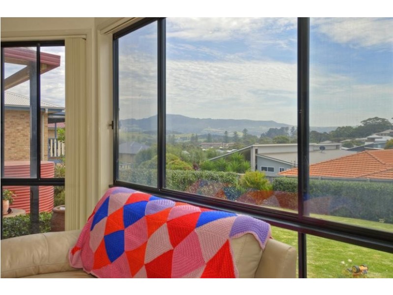 16 Elambra Parade, Gerringong NSW 2534