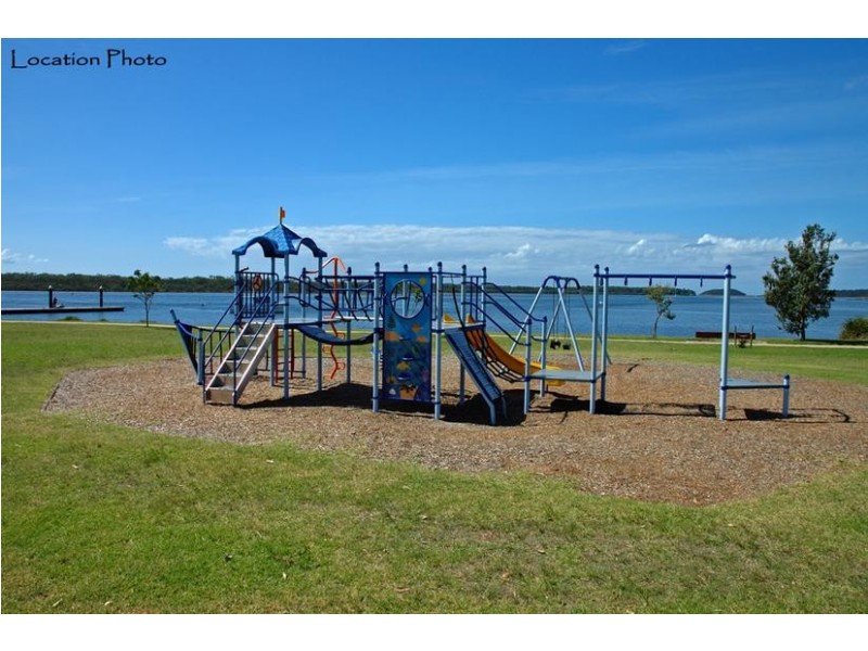 11 South Street, Greenwell Point NSW 2540