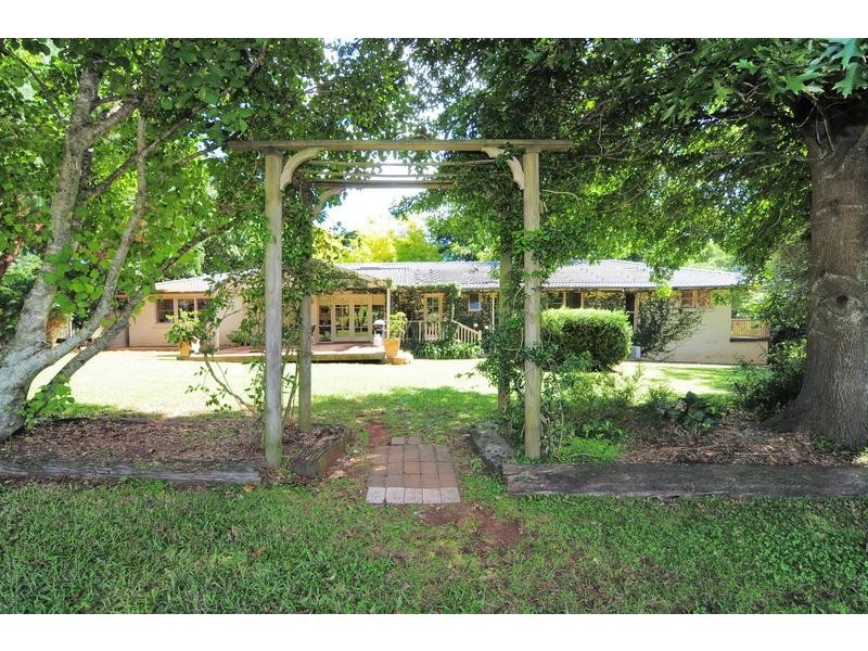 210 Foxground Road, Berry NSW 2535