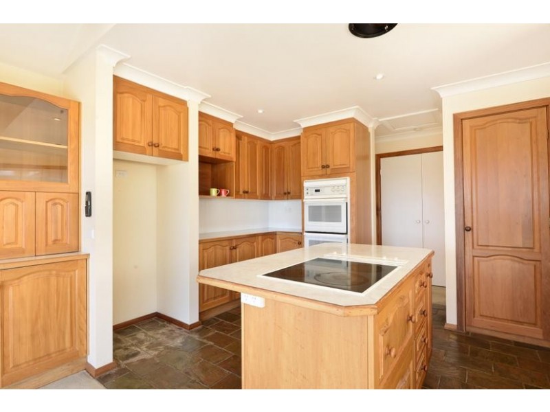 42 Armstrong Avenue, Gerringong NSW 2534