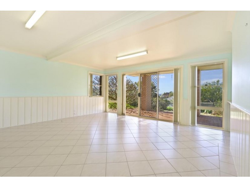 42 Armstrong Avenue, Gerringong NSW 2534