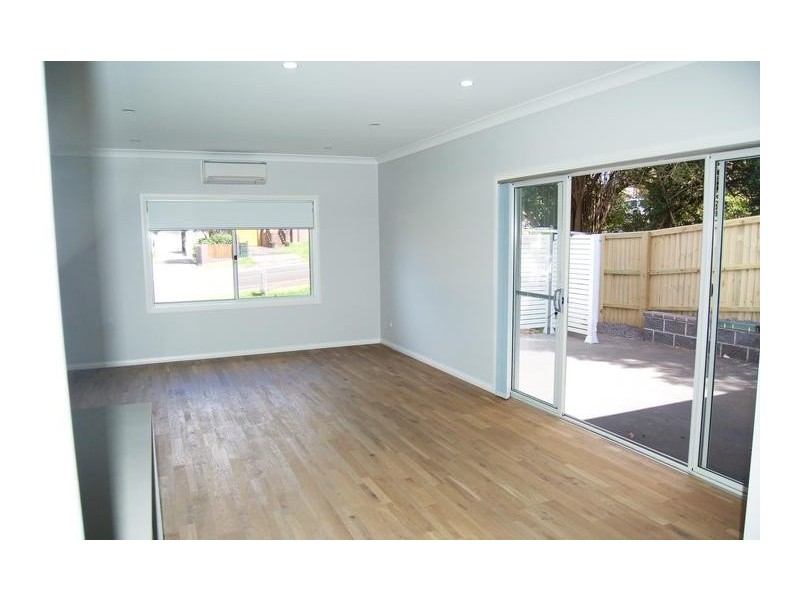 1, 2 + 3/8 Greta Street, Gerringong NSW 2534