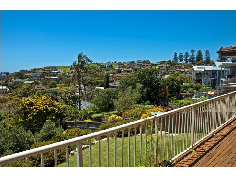 4 Armstrong Avenue, Gerringong NSW 2534