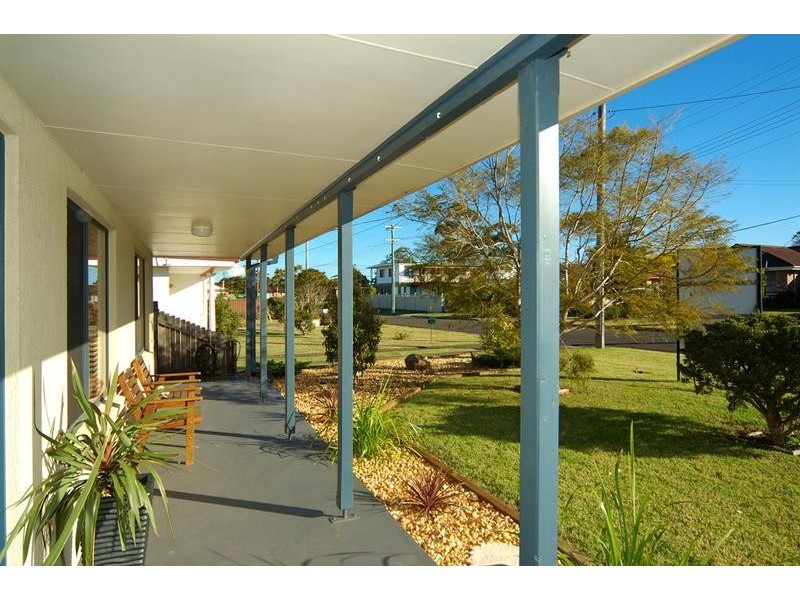 6 Shackleton Street, Shoalhaven Heads NSW 2535