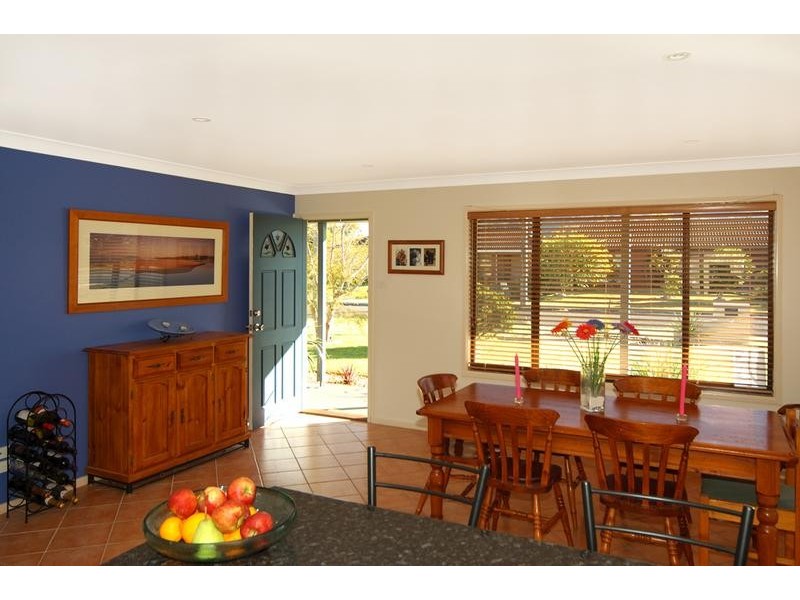 6 Shackleton Street, Shoalhaven Heads NSW 2535